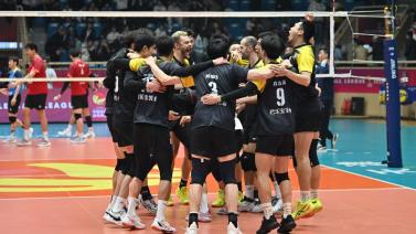 卫开辟一条 卫开辟一条